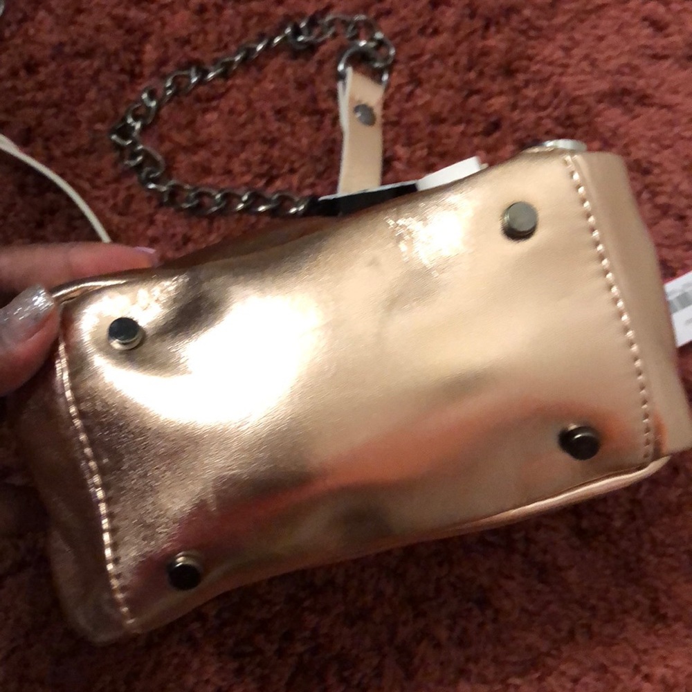 💫⭐️Brand new CIRCUS crossbody by SAM EDELMAN ⭐️💫 - Picture 3 of 8
